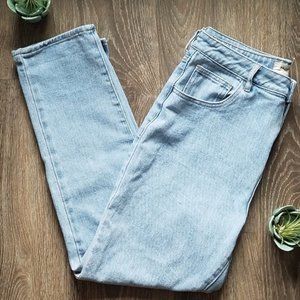 PacSun Mom Jeans Light Washed Denim Size 28